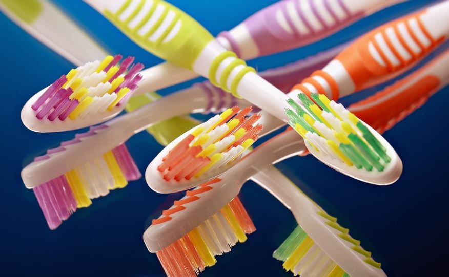 Differet Types of Toothbrushes