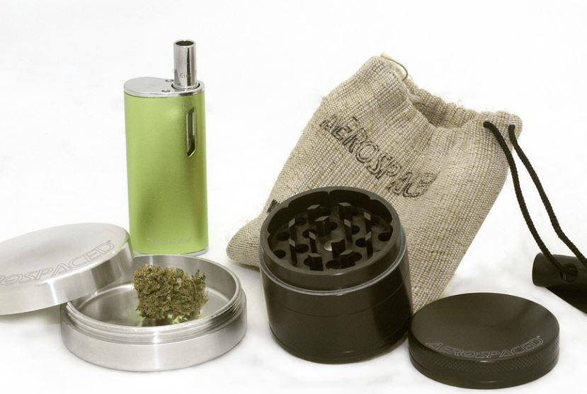 Learning how to clean a grinder is essential to keeping it in good condition.