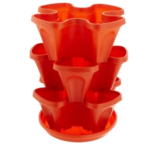 Stackable planters: mr. Stacky self watering